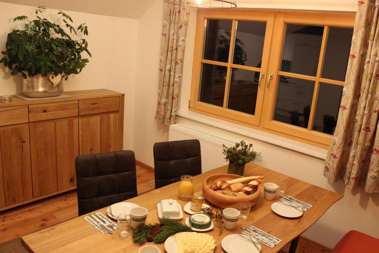 Die Kalsbergerin Ferienwohnung Fuer Geniesser Donnersbachwald Exterior foto